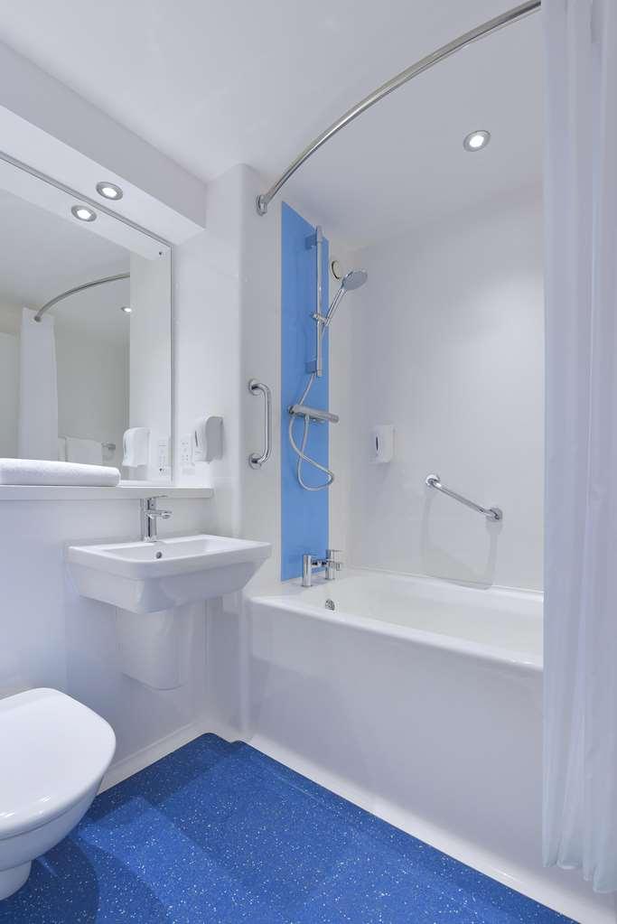 Travelodge Bradford Central Zimmer foto